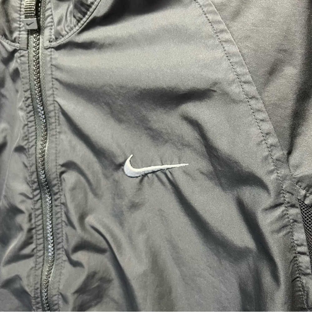 Vintage Nike ACG Black Packable Windbreaker Womens Size S - Picture 5 of 12